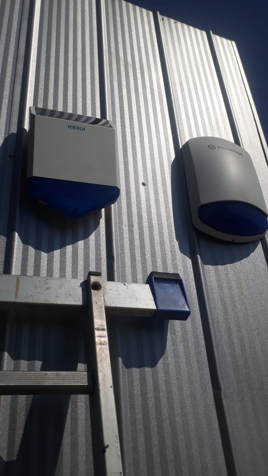 sirena solar exterior kerui